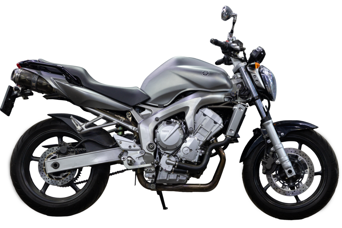 Аренда мотоцикла Yamaha FZS600N 2005 в Москве от HulkMoto.ru от 4500 ₽